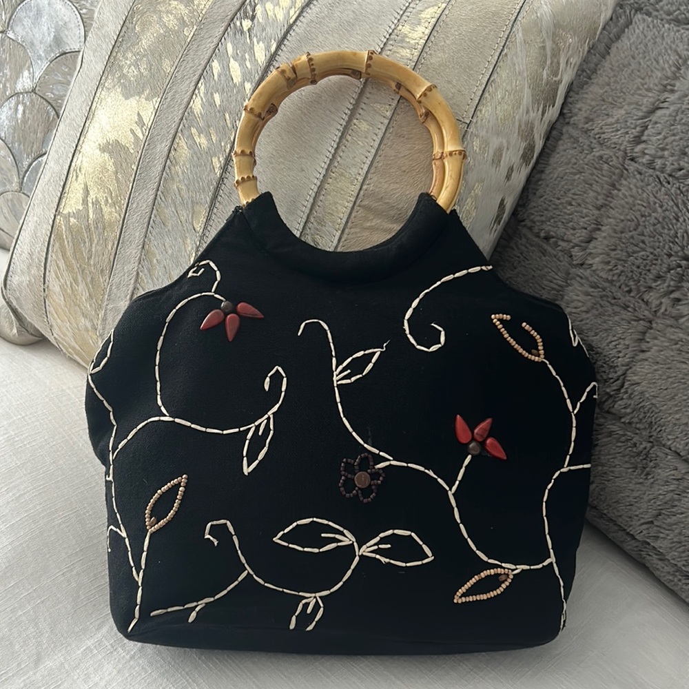⚜️ Bamboo Top Handle Black Embroidered Wood Beaded Tote Bag